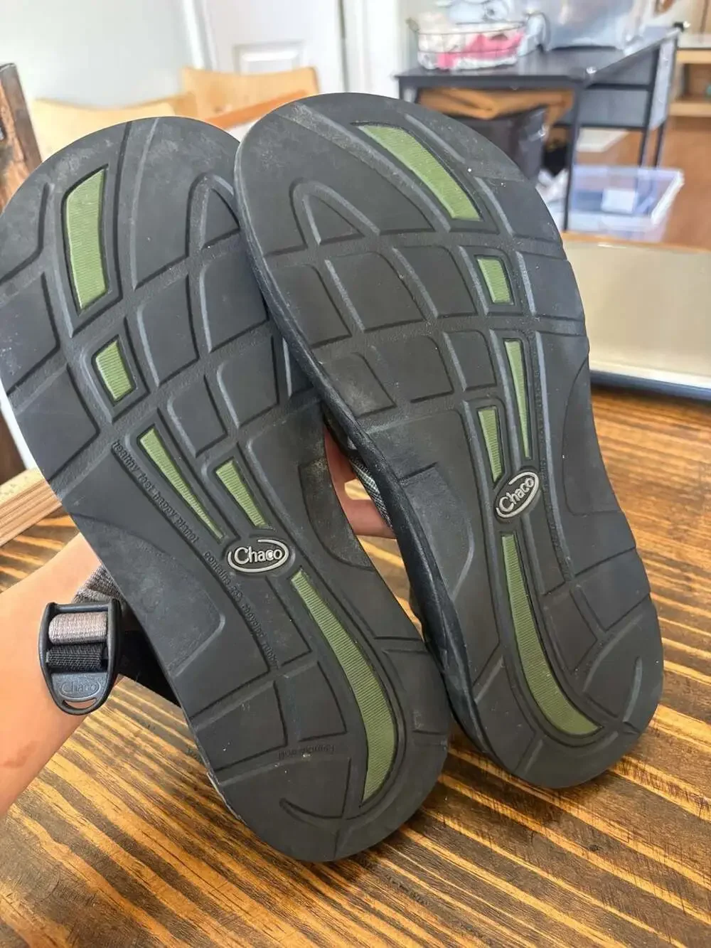 Chaco Z/2 Classic Sandals Men's Adjustable Straps Thong Toe (size 11 or 12)